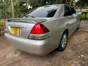 Toyota Mark II 2003 Silver