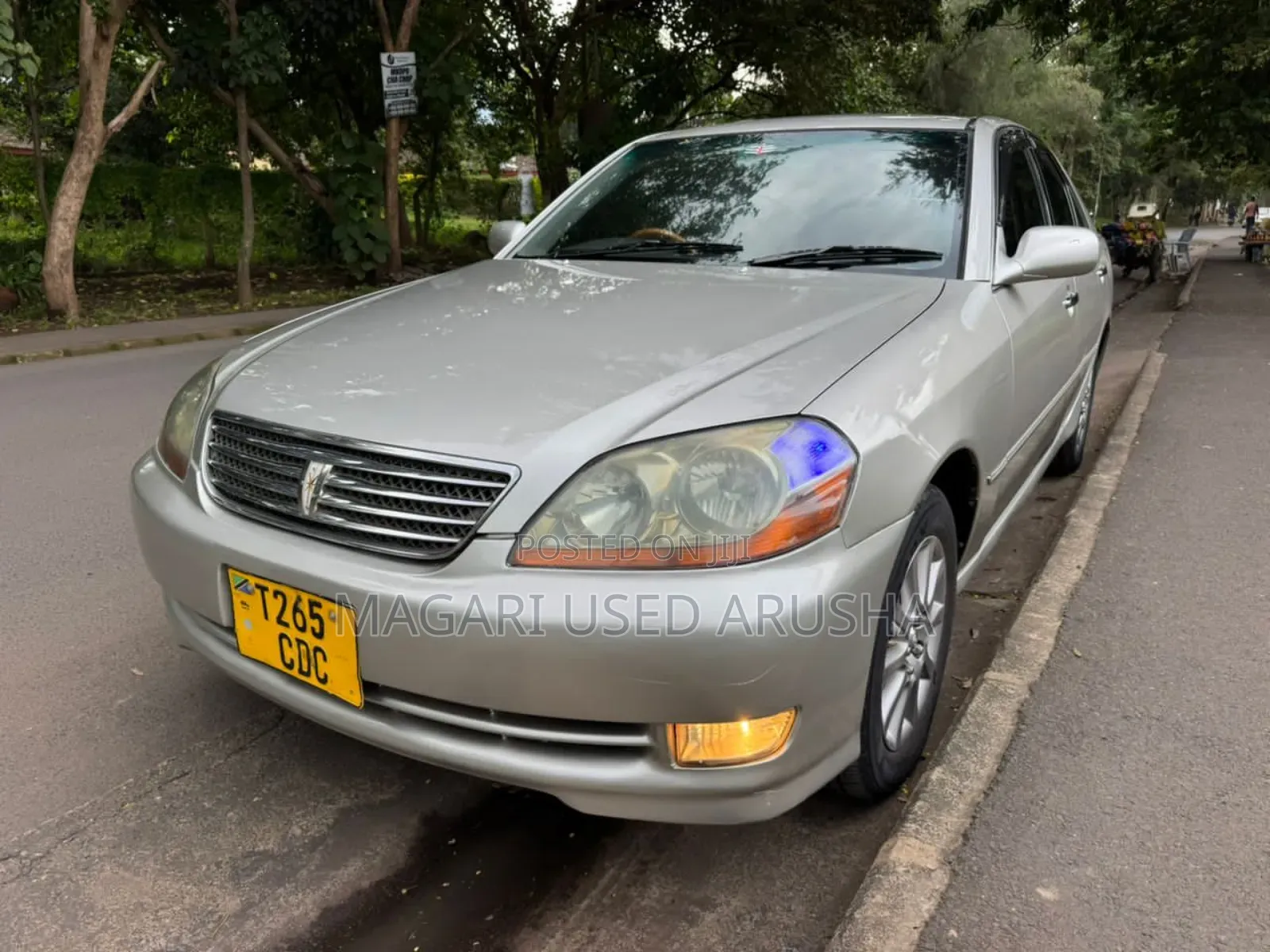Toyota Mark II 2003 Silver