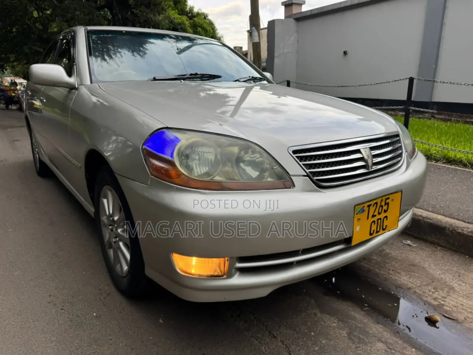 Toyota Mark II 2003 Silver