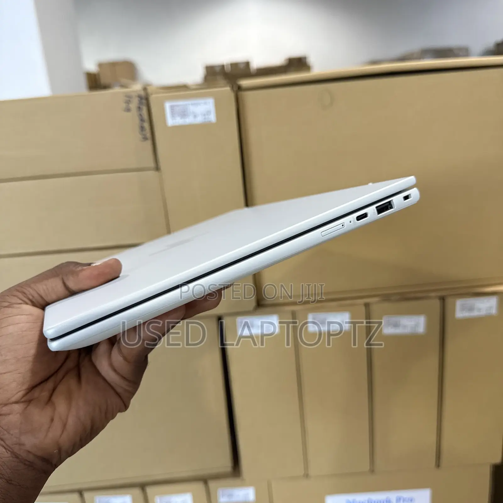 New Laptop HP EliteBook 1040 32GB Intel Core Ultra 7 SSD 1T