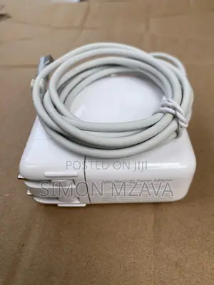 Macbook Pro Compatible Apple Magsafe L-Shape Charger Used – Original