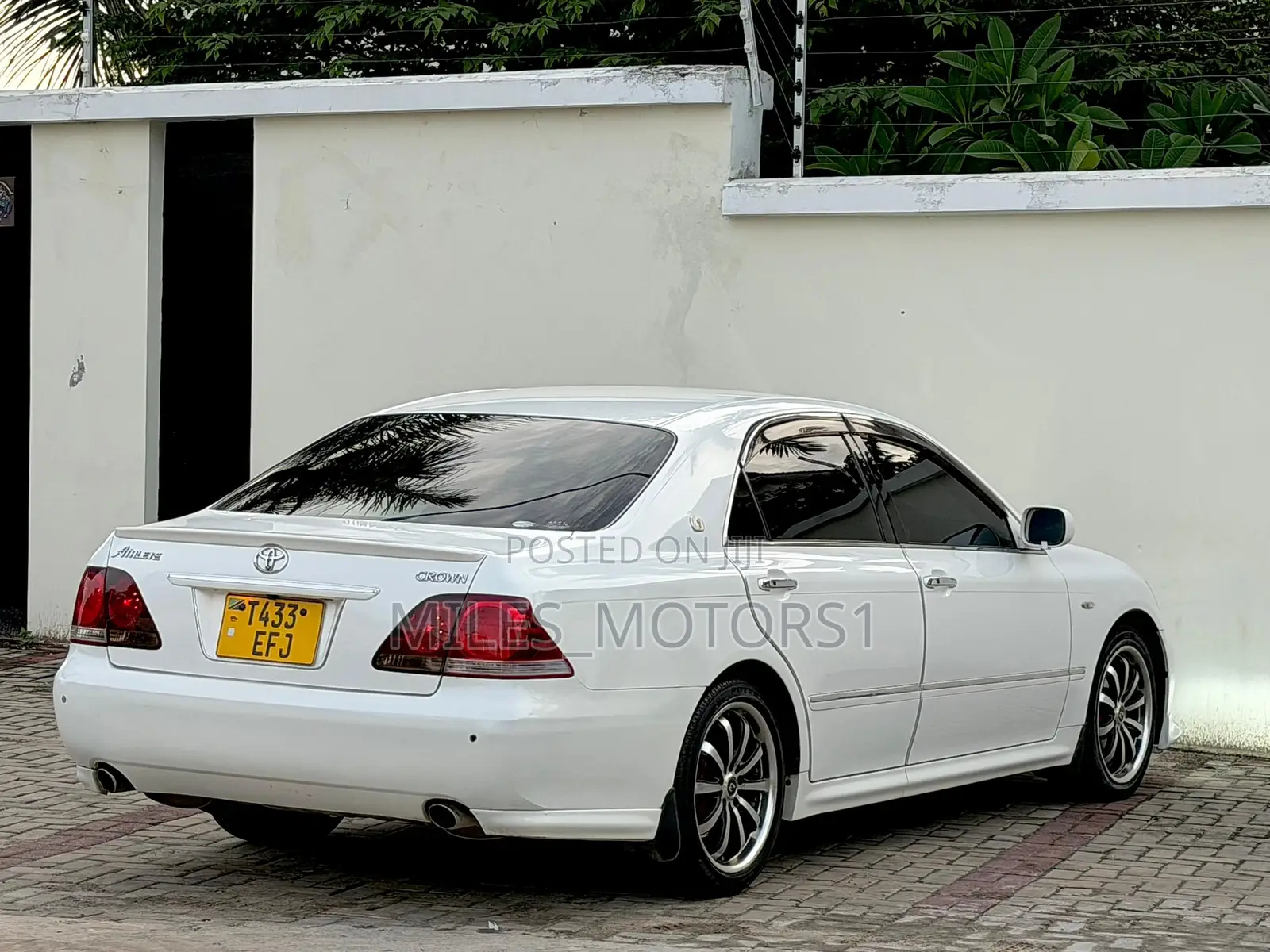 Toyota Crown 2007 White