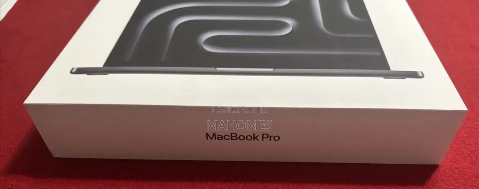 New Laptop Apple MacBook Pro 2025 M5 16GB Apple M5 SSD 1T