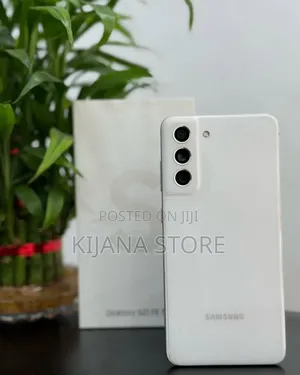 New Samsung Galaxy S21 FE 128 GB White