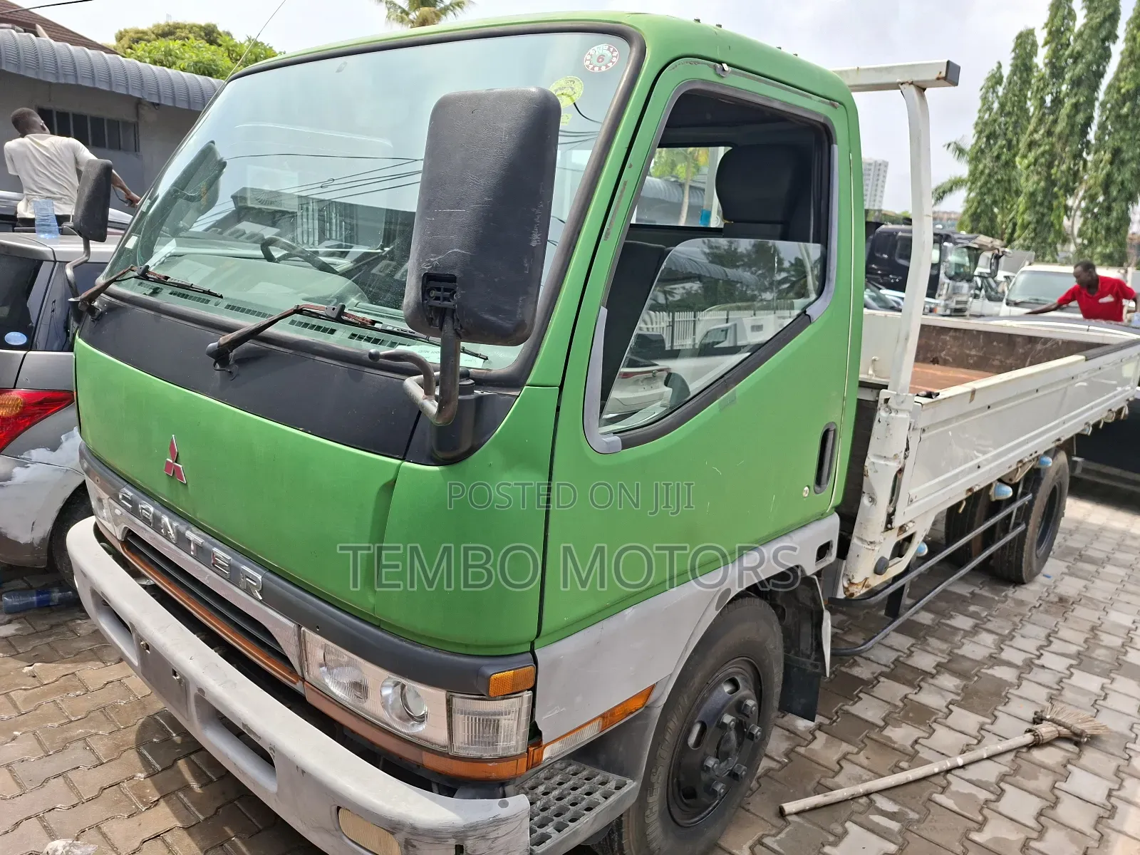 Mitsubish Canter Fusso 1996 Green