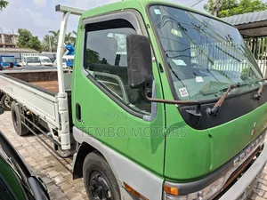 Mitsubish Canter Fusso 1996 Green