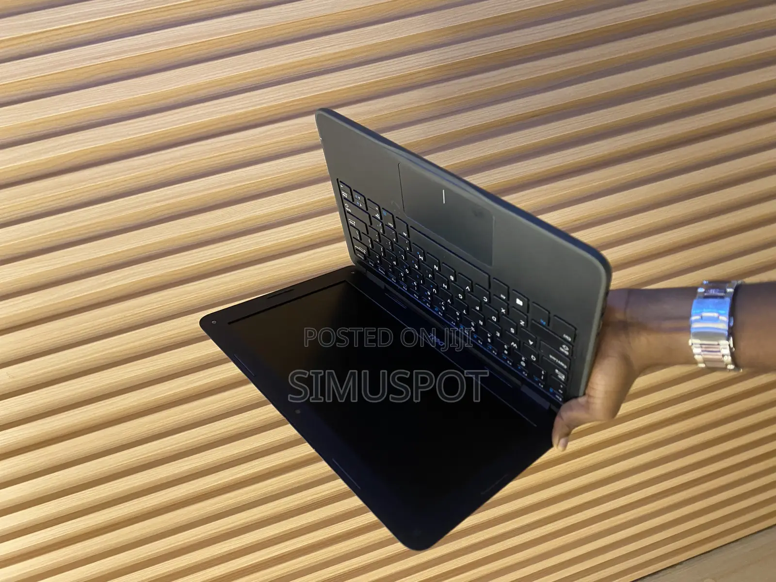 Laptop Dell Latitude 11 3190 4GB Intel SSD 128GB