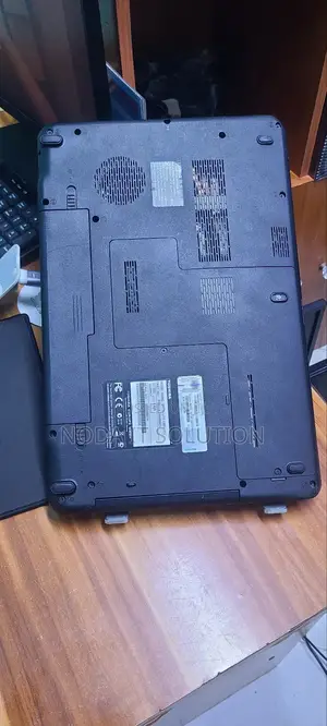 Laptop Toshiba Satellite C650 4GB Intel Pentium HDD 320GB
