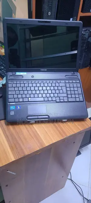 Laptop Toshiba Satellite C650 4GB Intel Pentium HDD 320GB