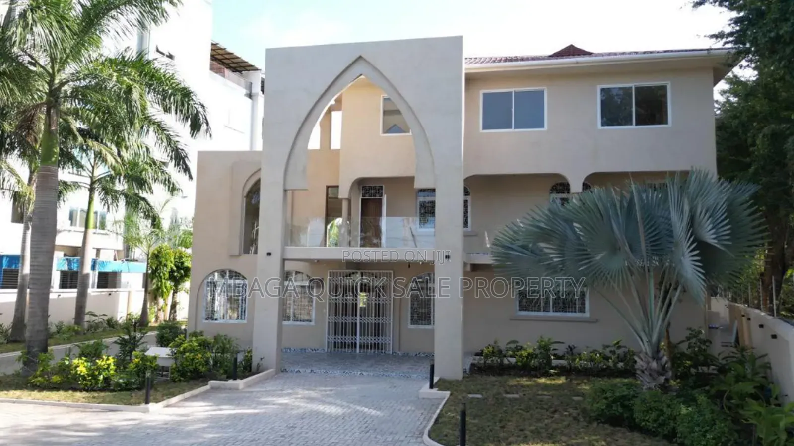 18 Office Space SQM 800 for Rent Usd 1300pm Available at Oyster Bay