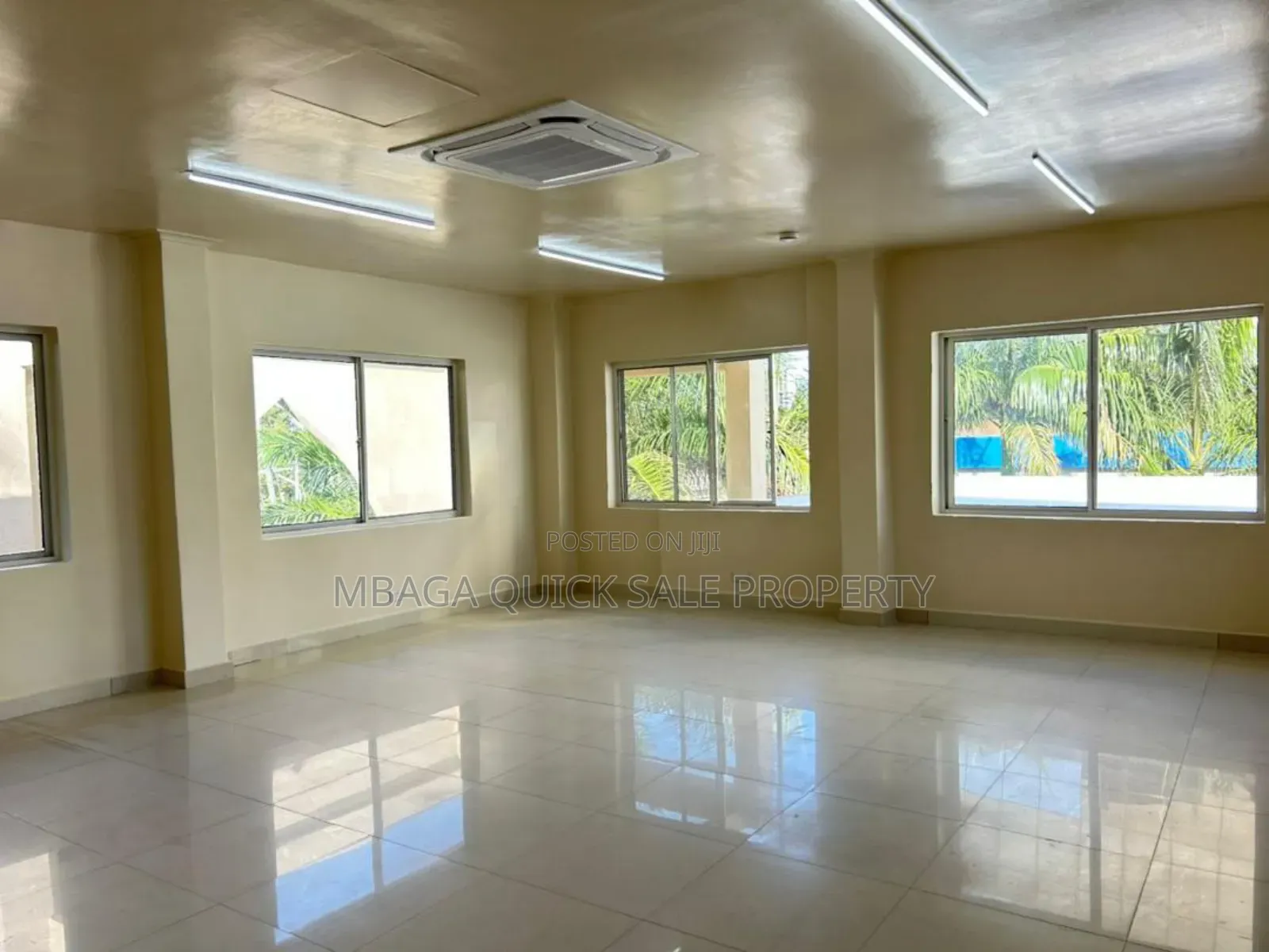 18 Office Space SQM 800 for Rent Usd 1300pm Available at Oyster Bay
