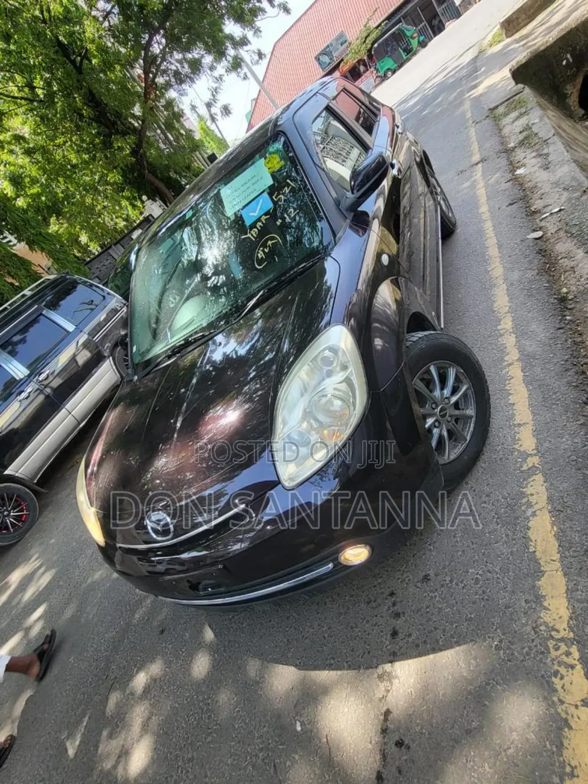 Mazda Verisa 2009 Gray