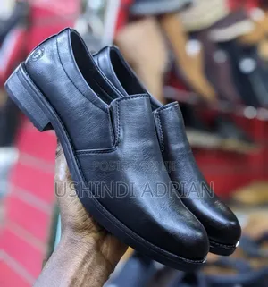 Simpo Shoes
