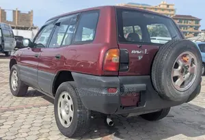 Toyota RAV4 1999 Burgundy