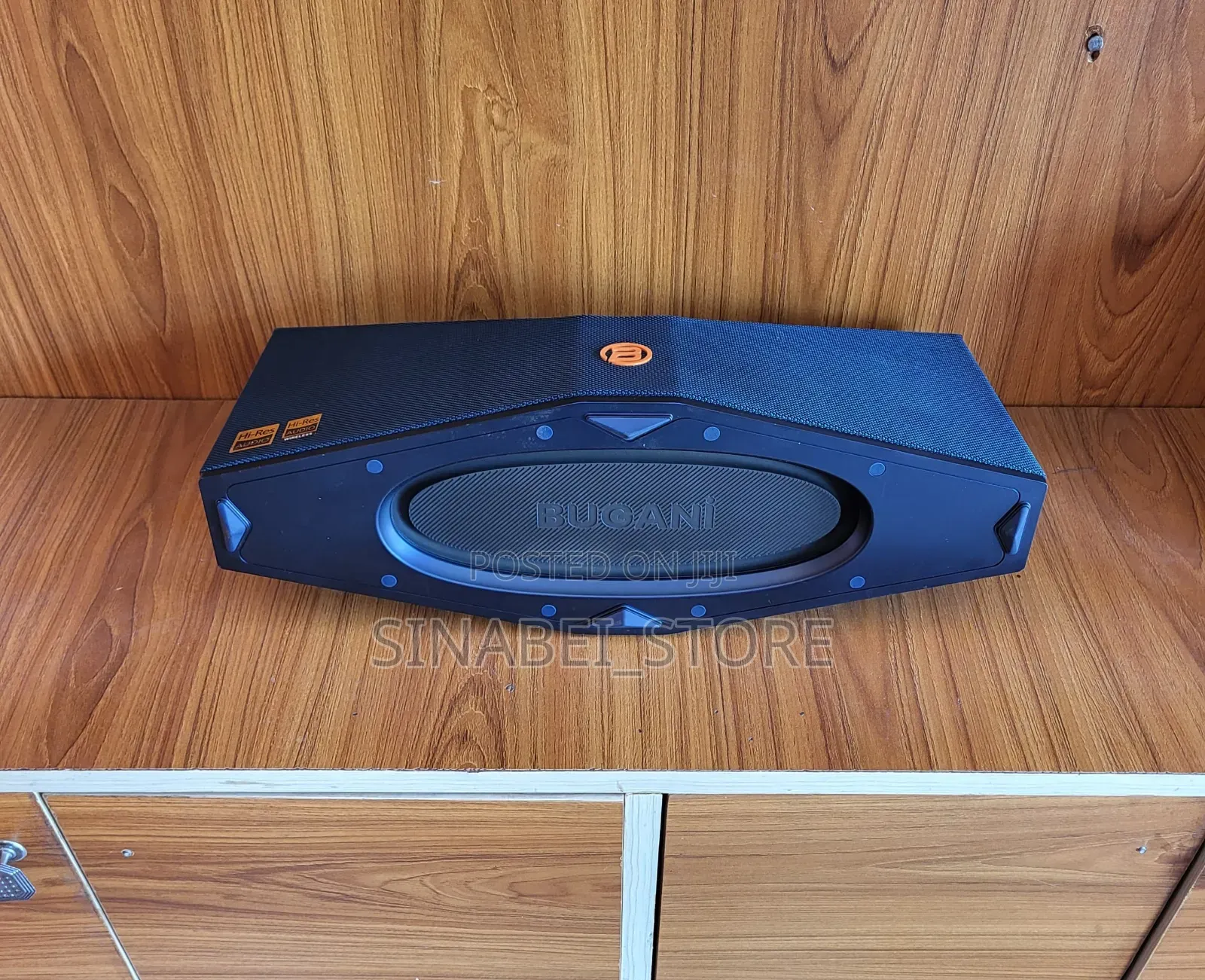 Bugan Bluetooth Speaker