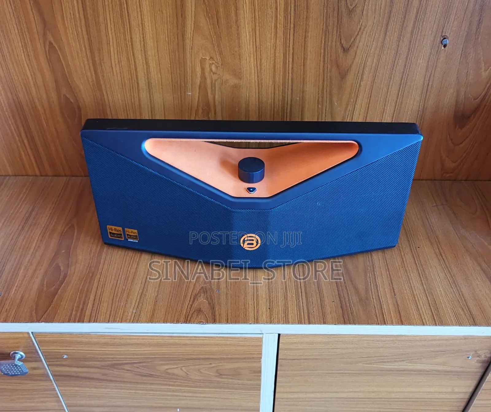 Bugan Bluetooth Speaker