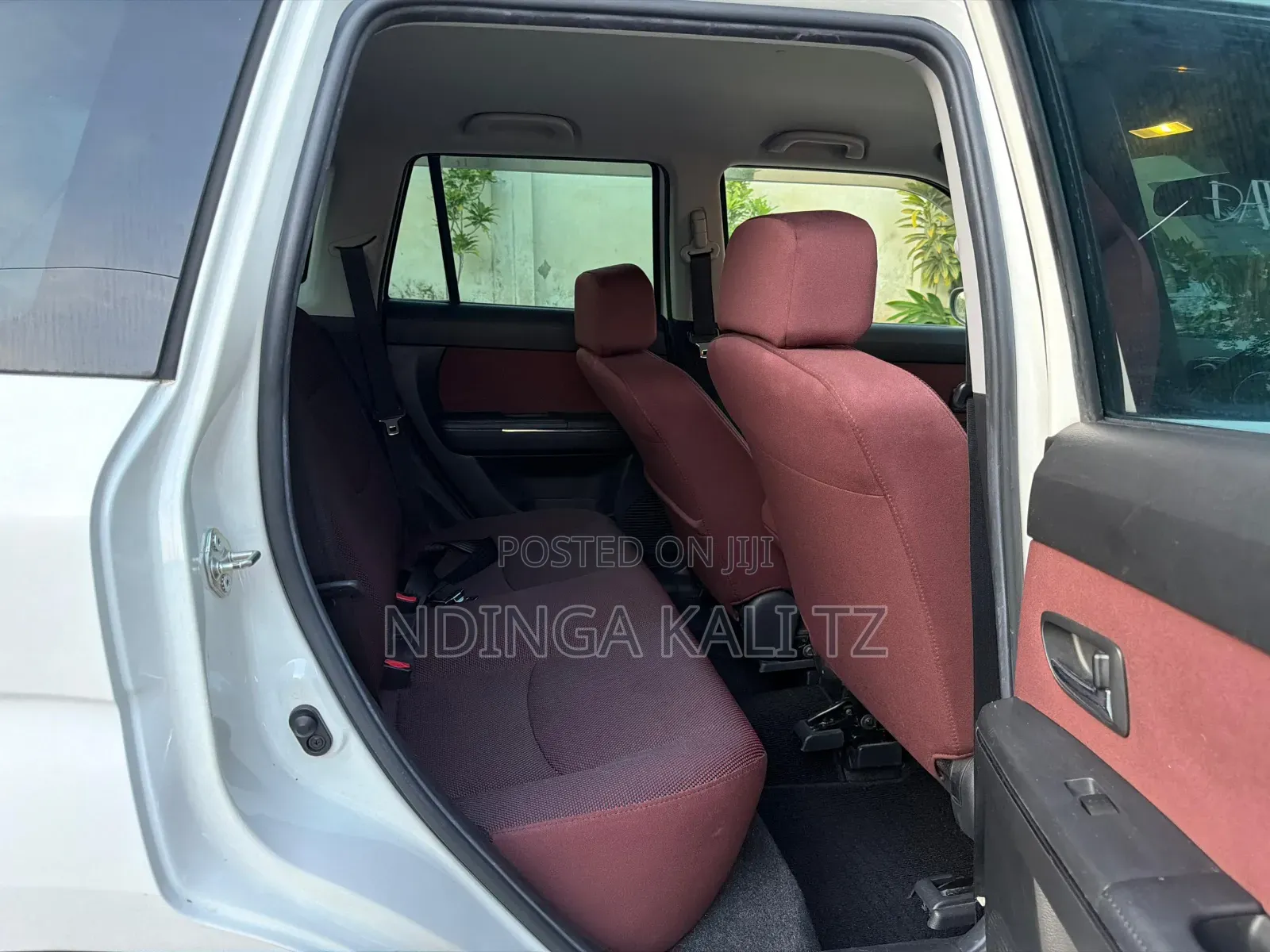 Mazda Verisa 2008 White