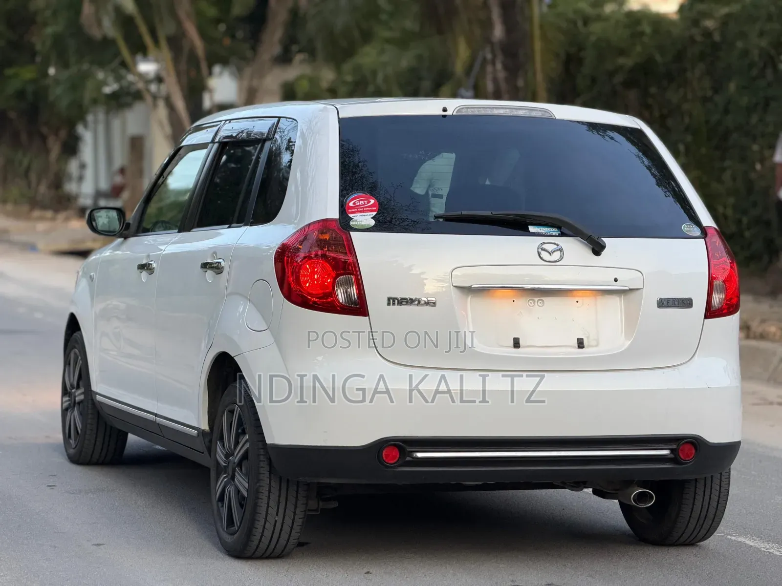 Mazda Verisa 2008 White