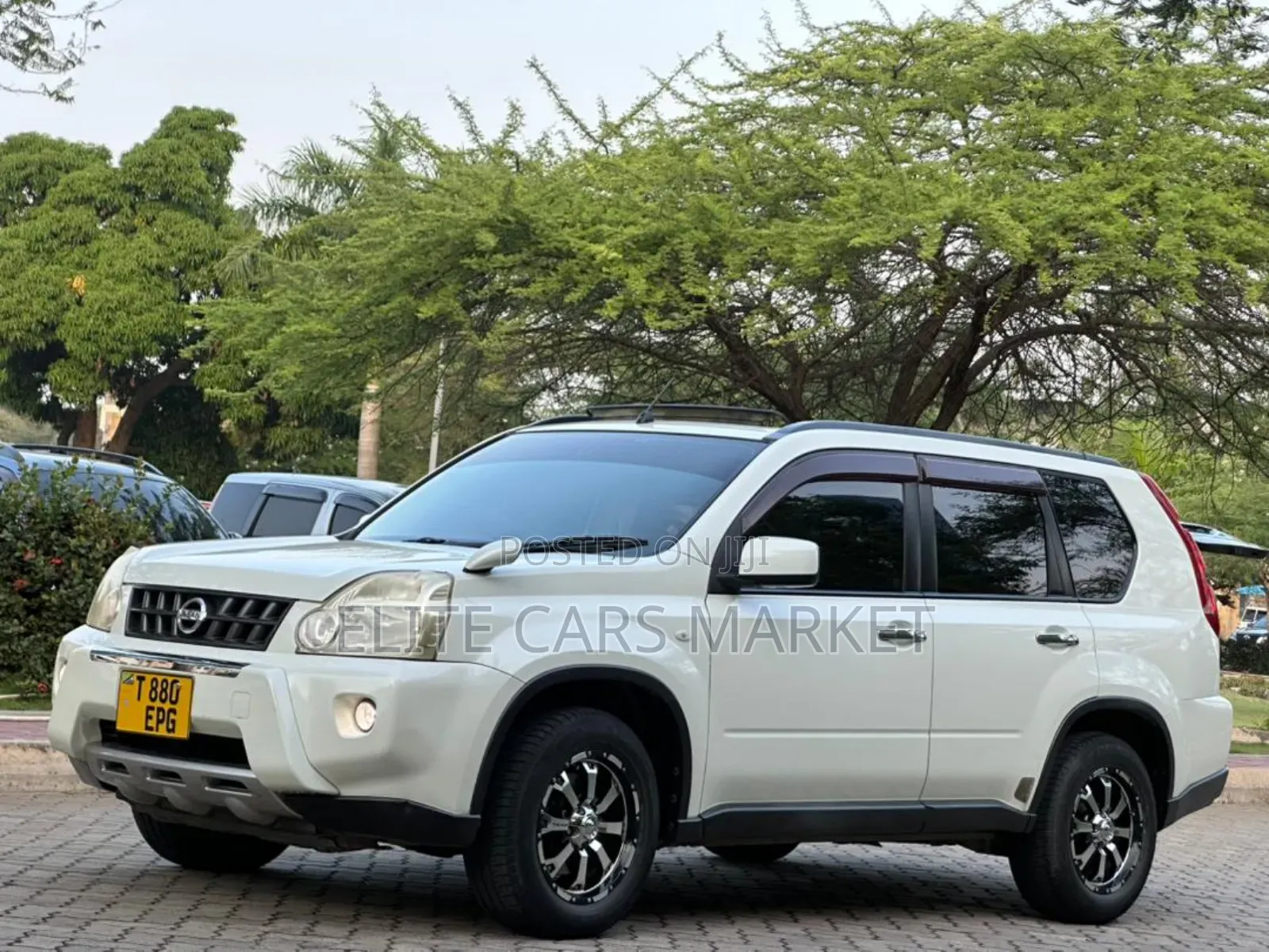Nissan X-Trail 2009 White