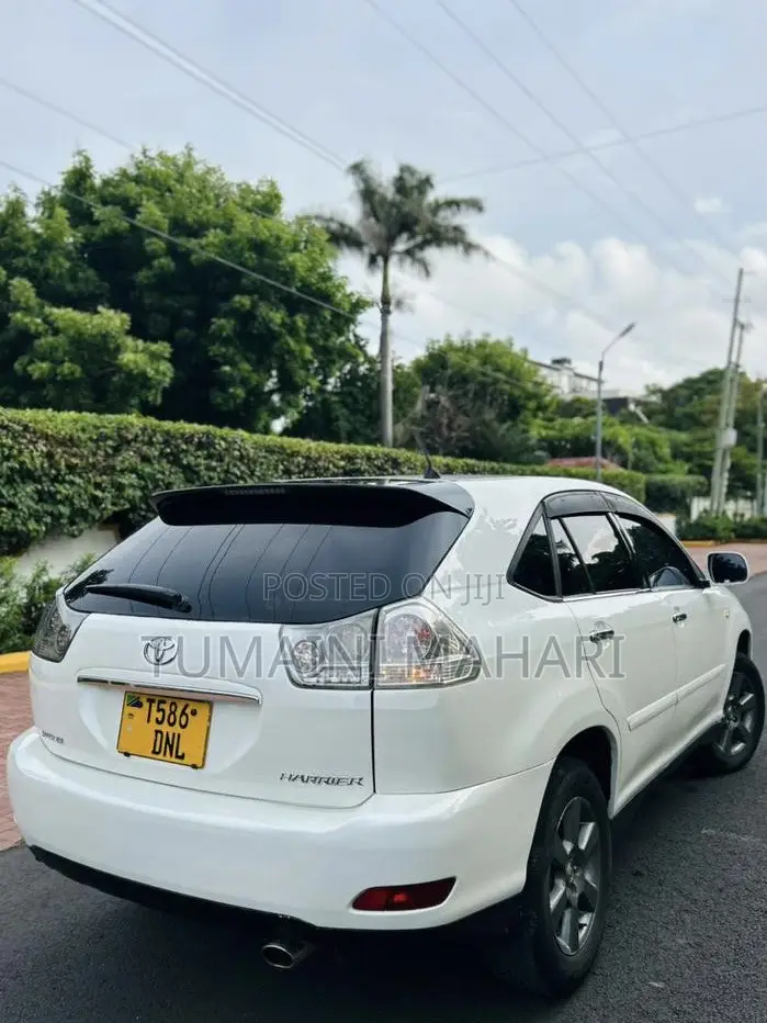 Toyota Harrier 2008 White