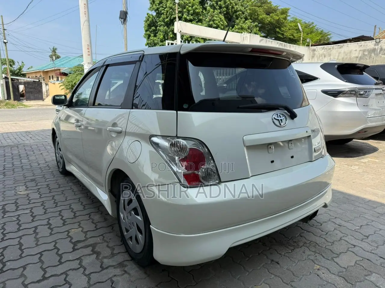 Toyota IST 2003 White