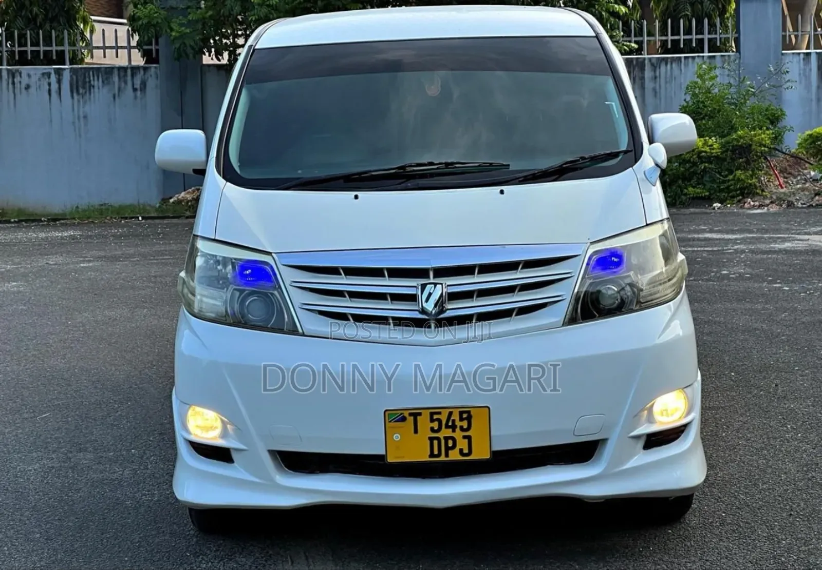 Toyota Alphard 2007 White
