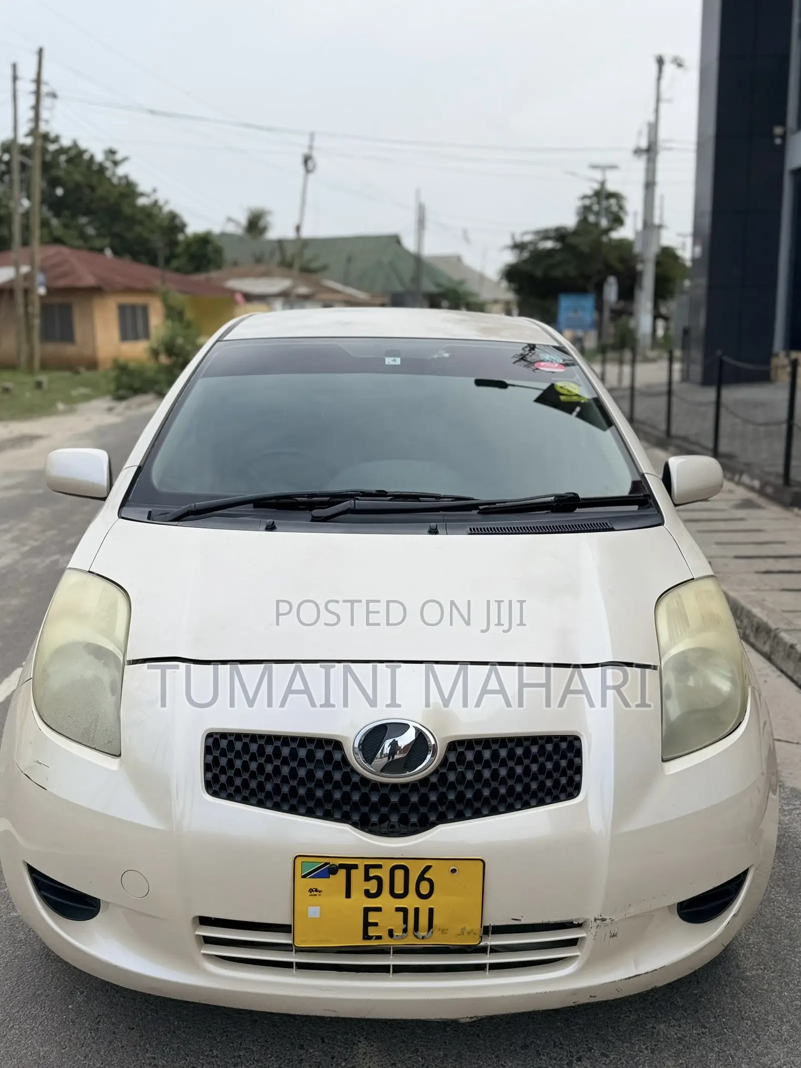 Toyota Vitz 2006 Gold
