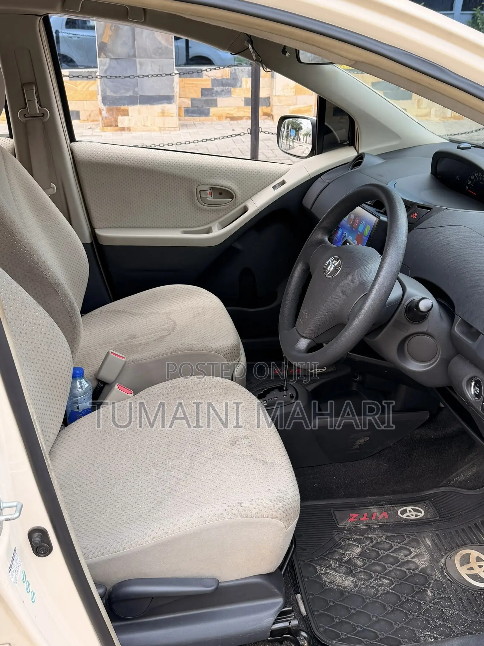 Toyota Vitz 2006 Gold