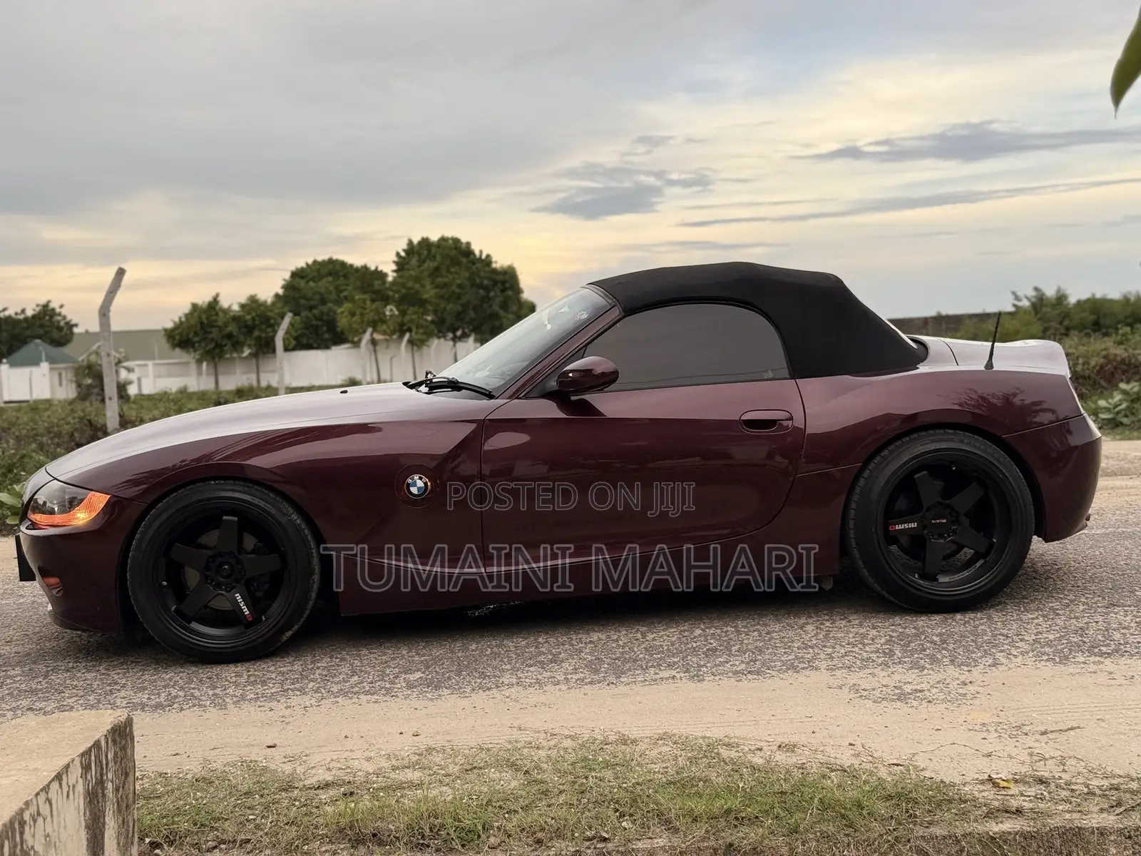 BMW Z4 2004 Brown