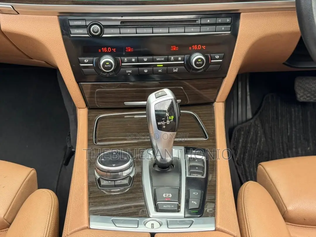 BMW 7 Series 2014 Gray