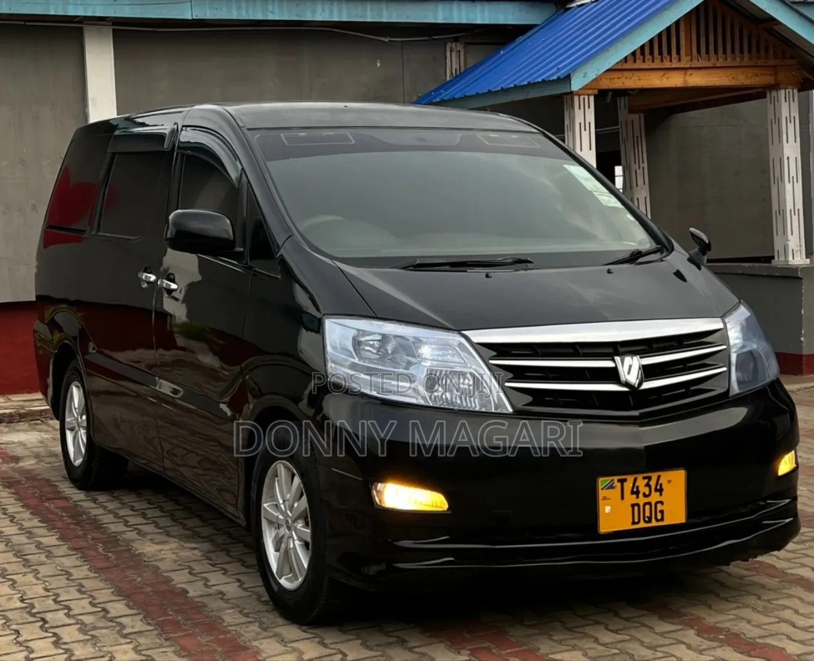 Toyota Alphard 2.4 Petrol AWD 2006 Black