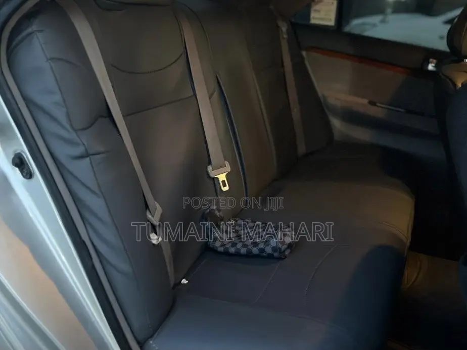 Toyota Mark II 2002 Silver