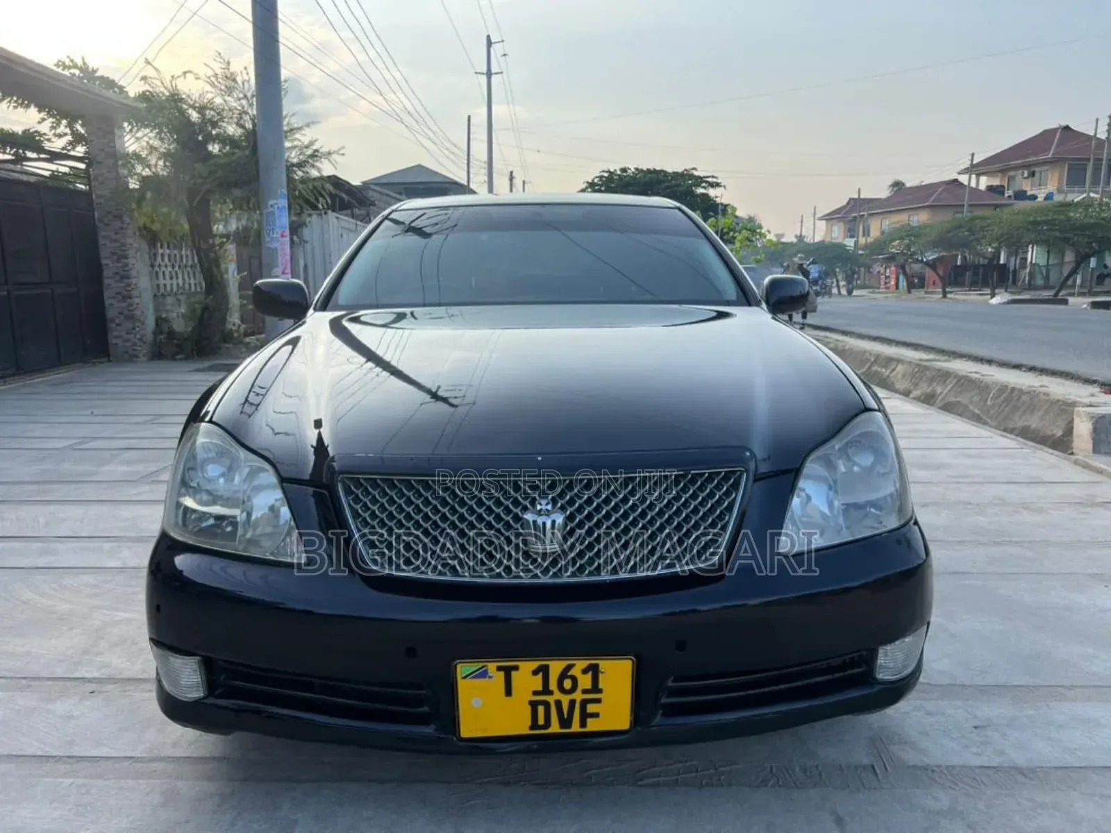 Toyota Crown 2004 Black