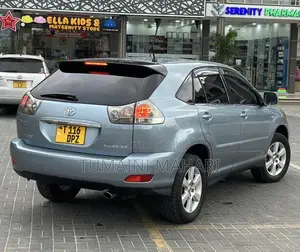 Toyota Harrier 2005 Blue