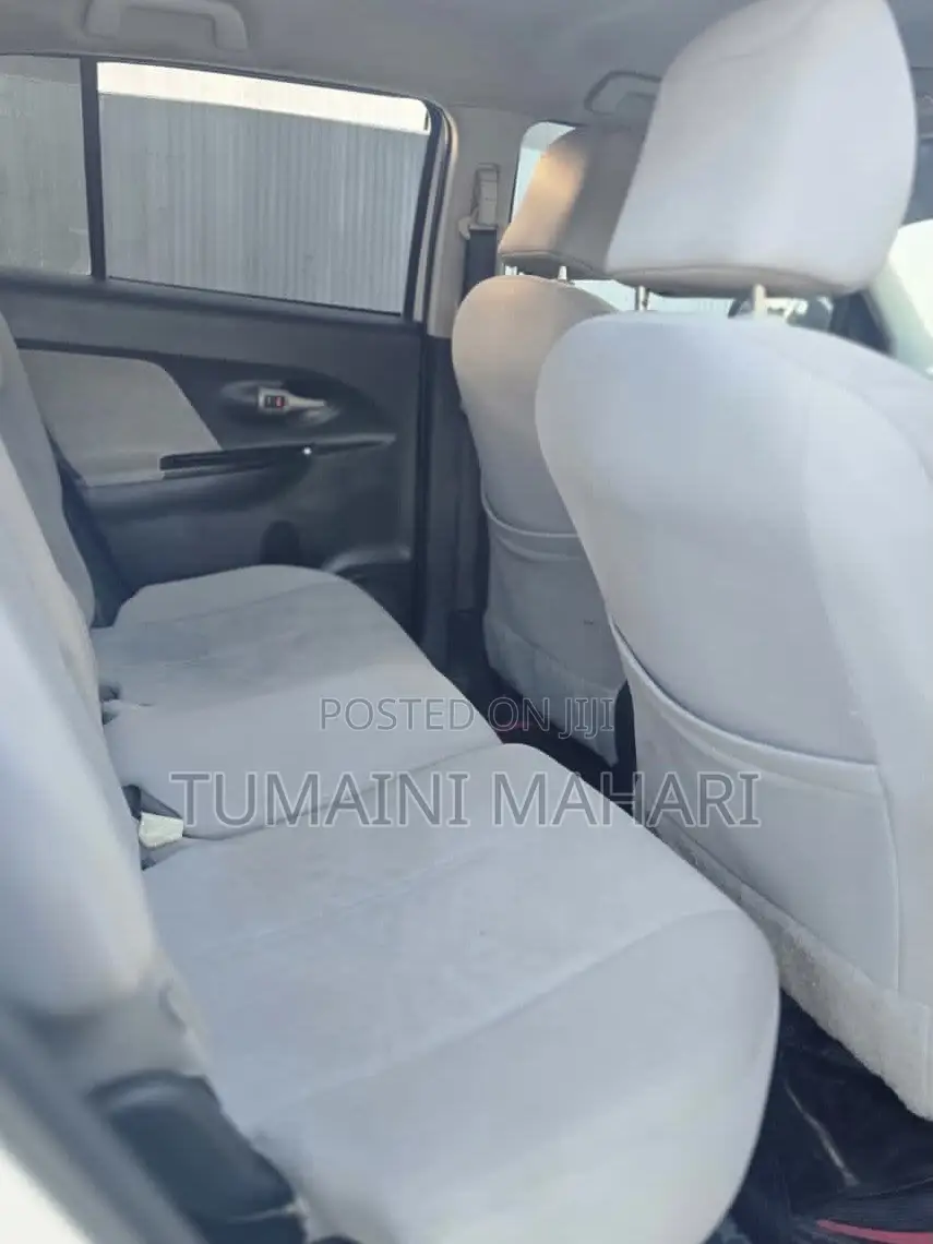 Toyota IST 2008 White