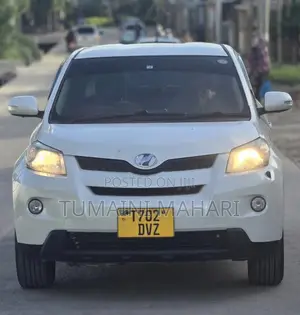 Toyota IST 2008 White