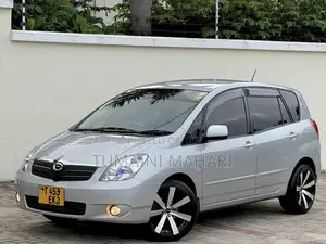Toyota Corolla Spacio 2002 Silver