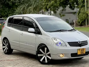 Toyota Corolla Spacio 2002 Silver