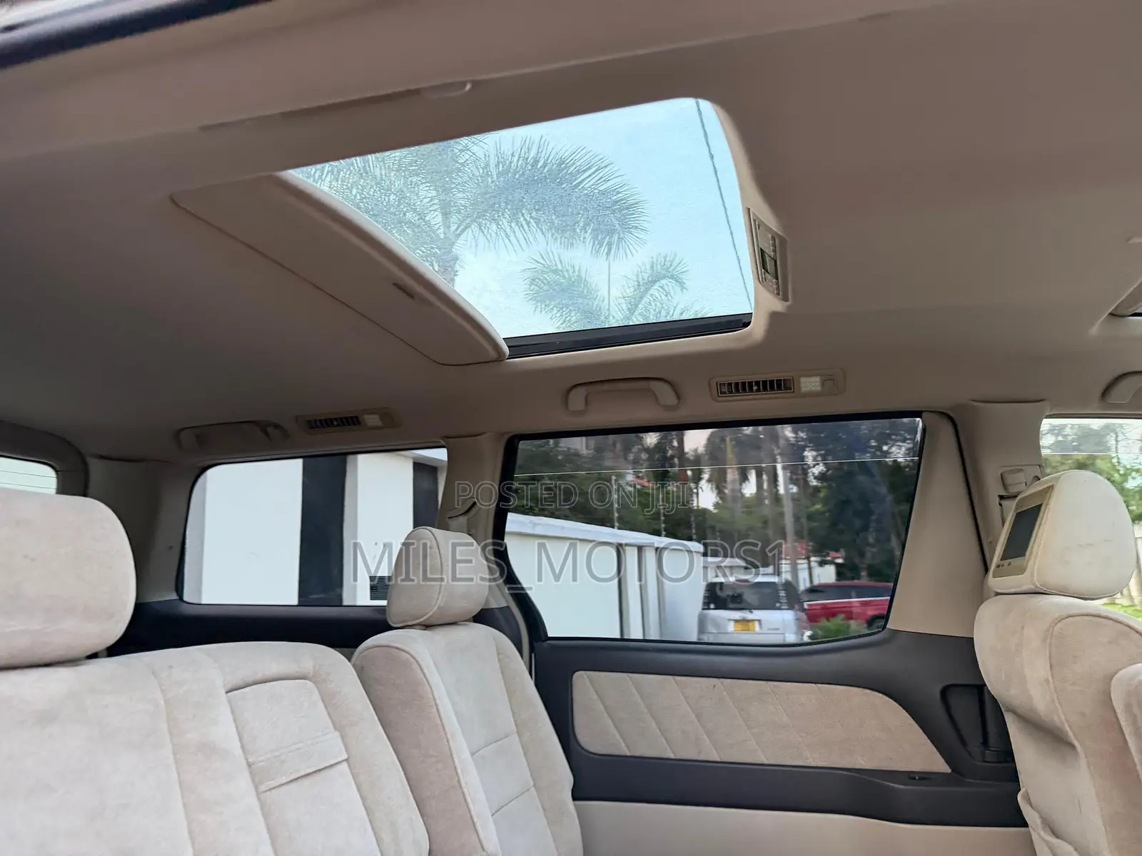Toyota Alphard 2006 White