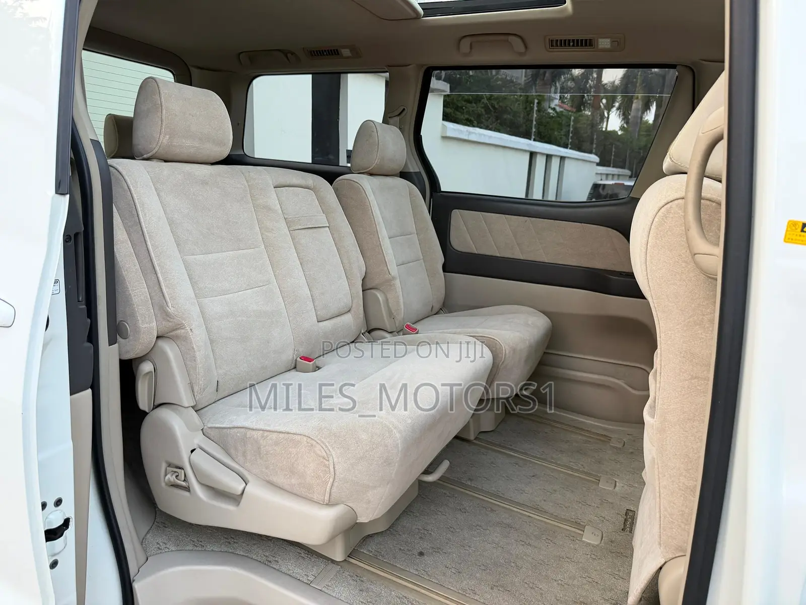 Toyota Alphard 2006 White