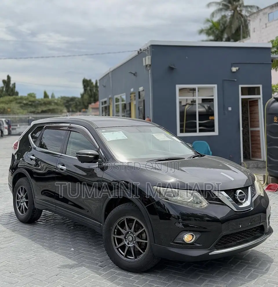 Nissan X-Trail 2014 Black