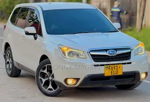 Subaru Forester 2013 White