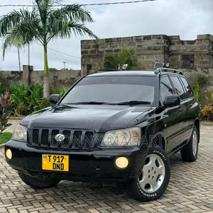 Toyota Kluger 2002 Black