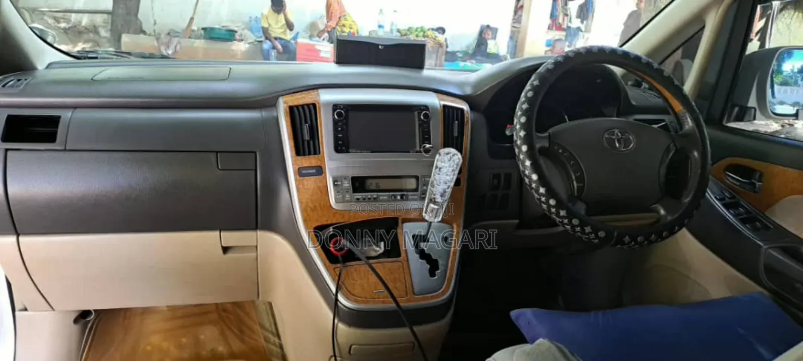 Toyota Alphard 2006 White