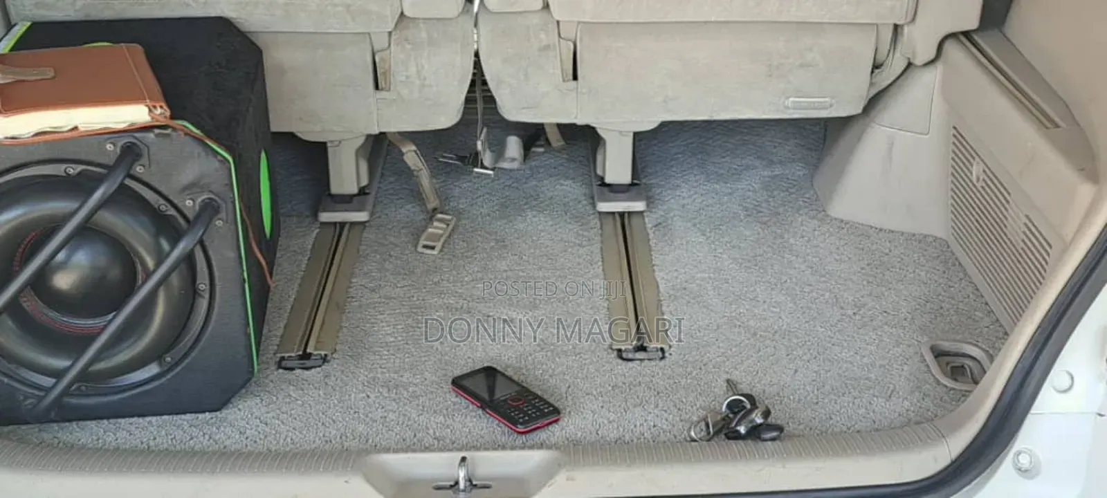 Toyota Alphard 2006 White