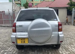 Toyota RAV4 2004 Silver
