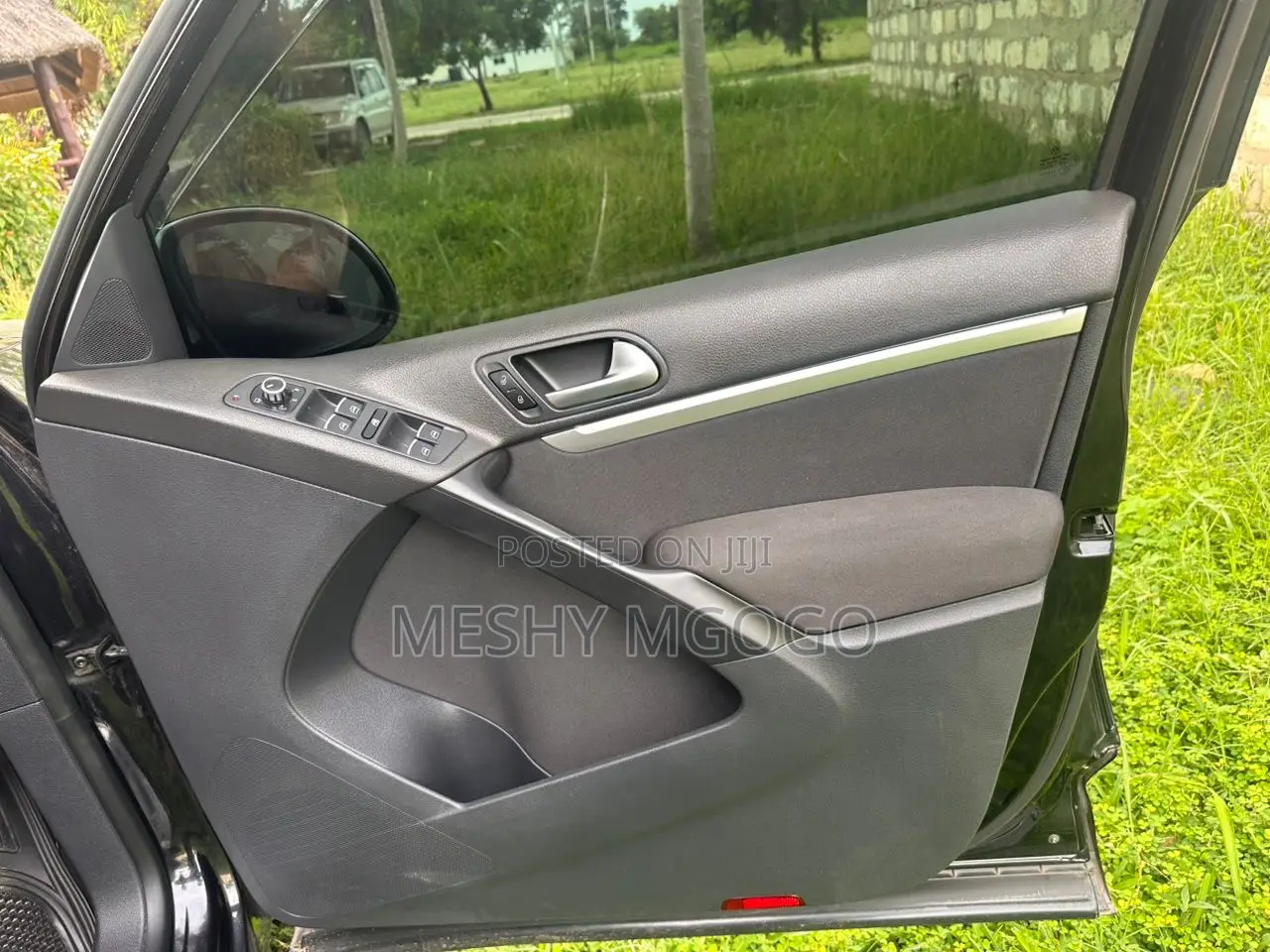Volkswagen Tiguan 2013 Black