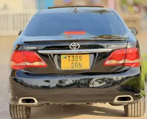 Toyota Crown 2009 Black
