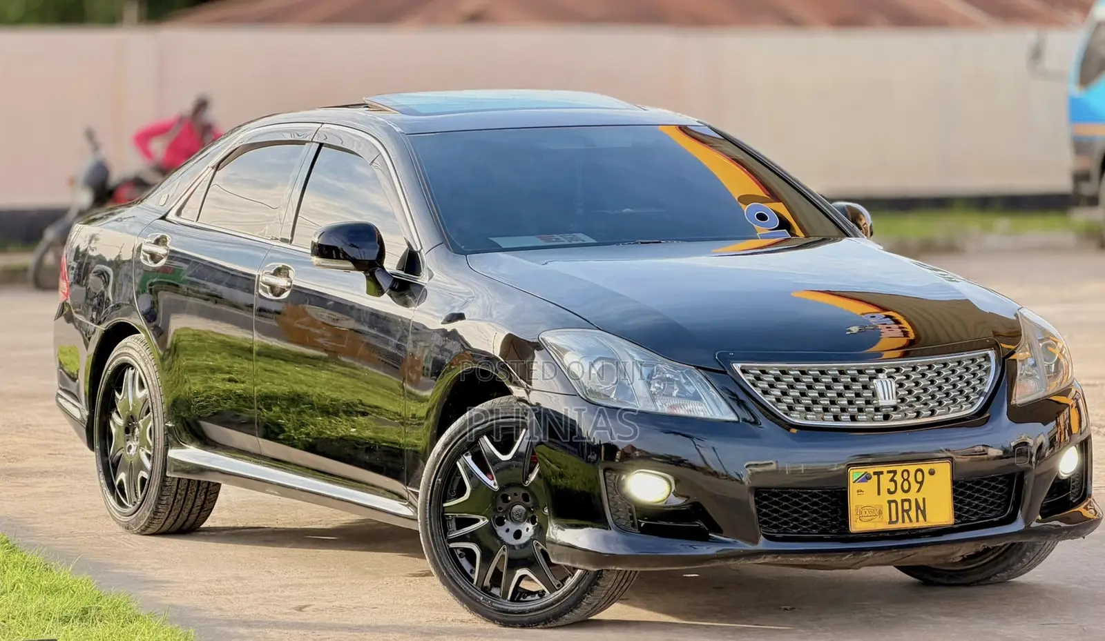 Toyota Crown 2009 Black