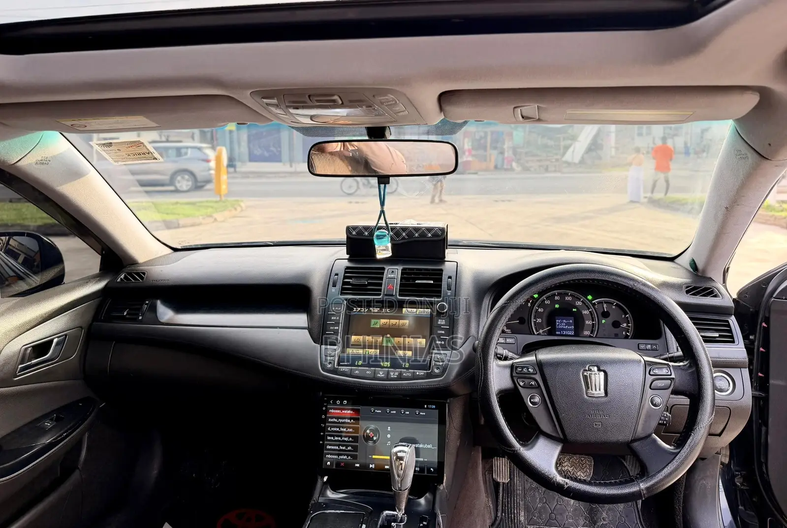 Toyota Crown 2009 Black